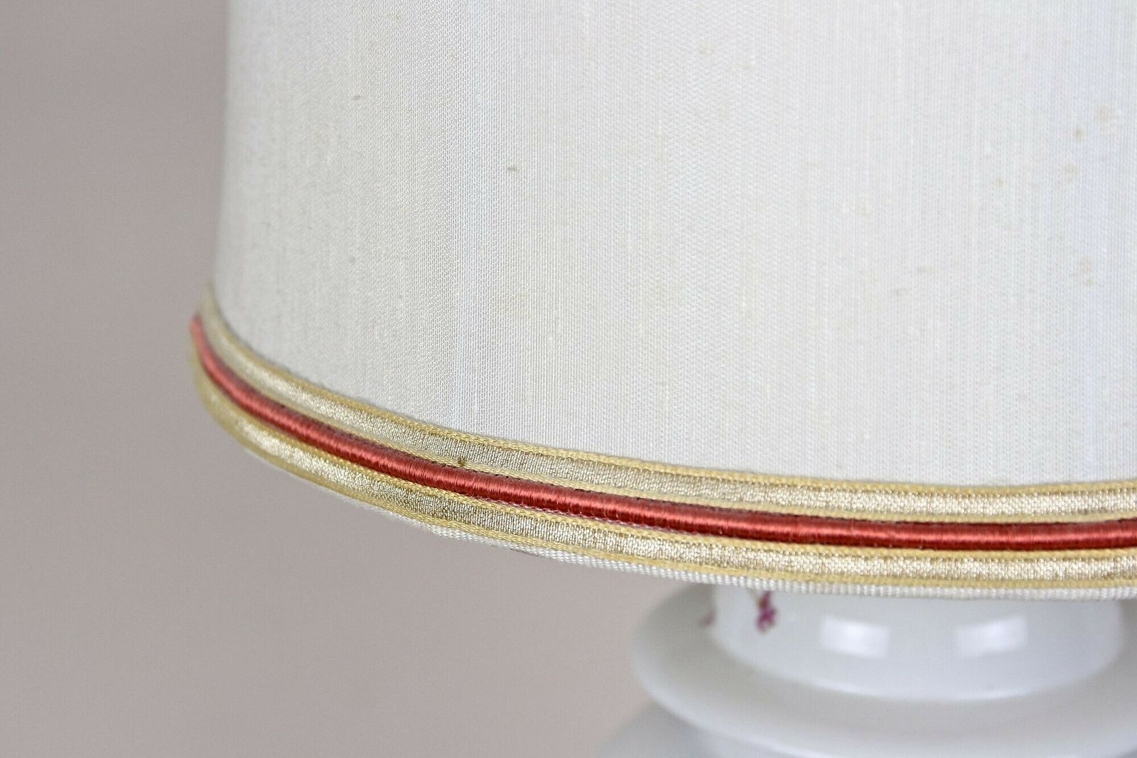photo vintage Pair Of 20th Century Ceramic Table Lamps With Lampshades, Italy Ca. 1970s