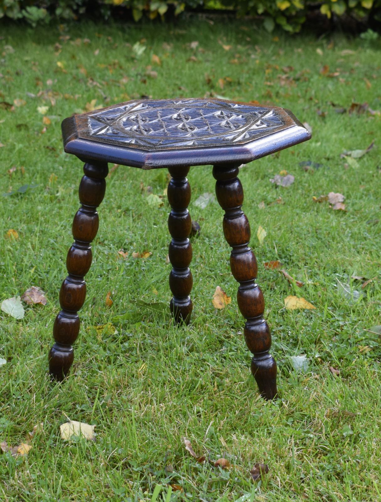 Furniture Octagonal Bobbin Turned Table, 1900s photo