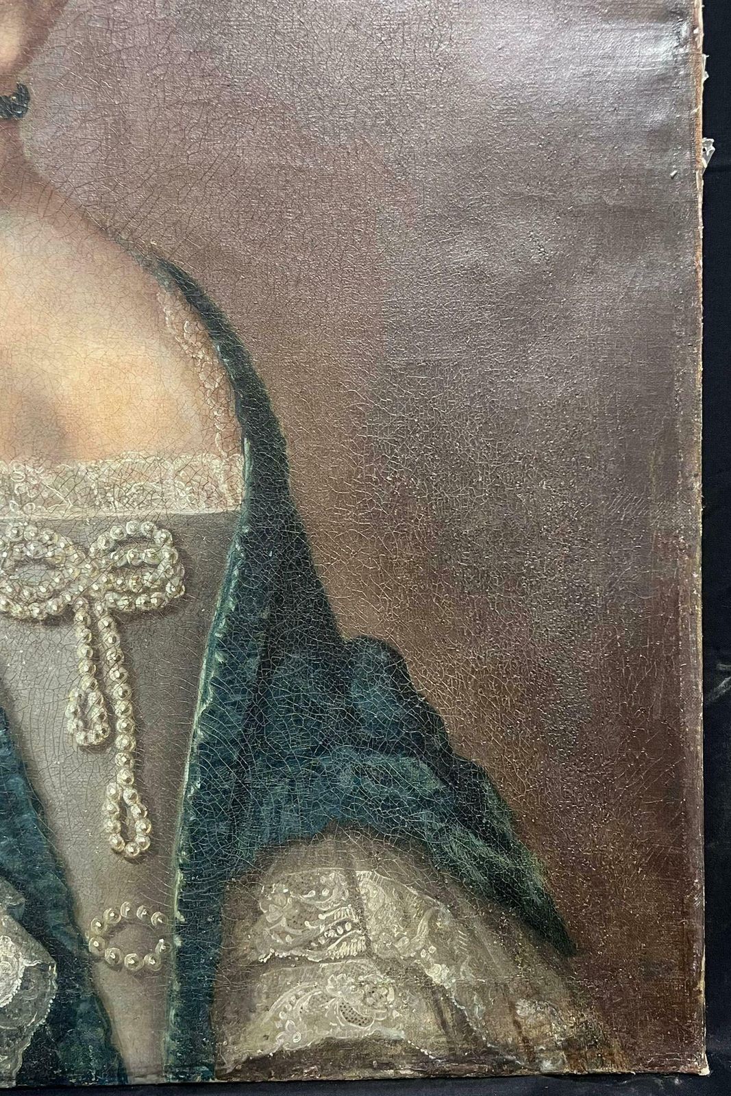 Large 18th Century English Oil Painting Portrait Of Aristocratic Lady In Blue photo 4785.0