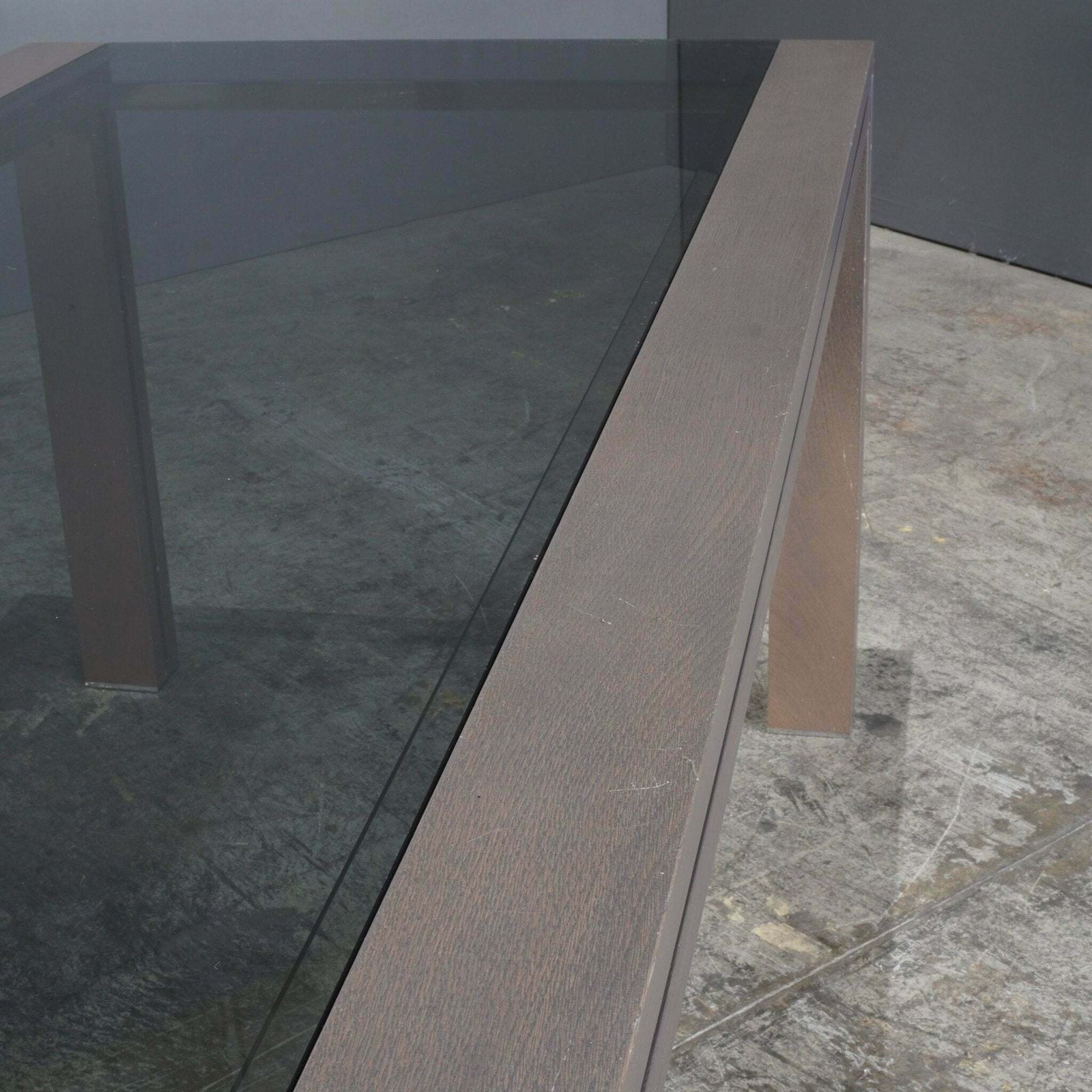 photo furniture Roche Bobois Anthracite And Smoked Glass Box Dining Table