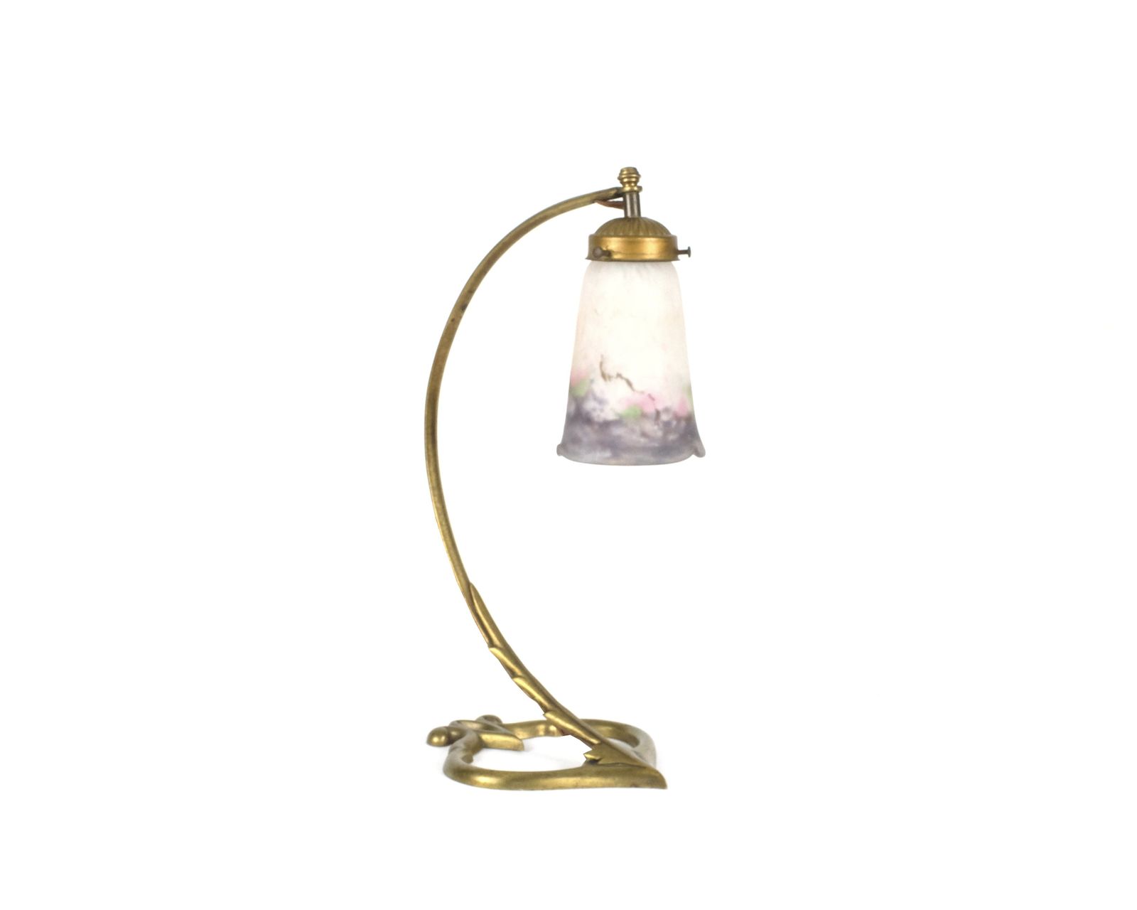 An Art Nouveau Muller Frères Lamp photo furniture