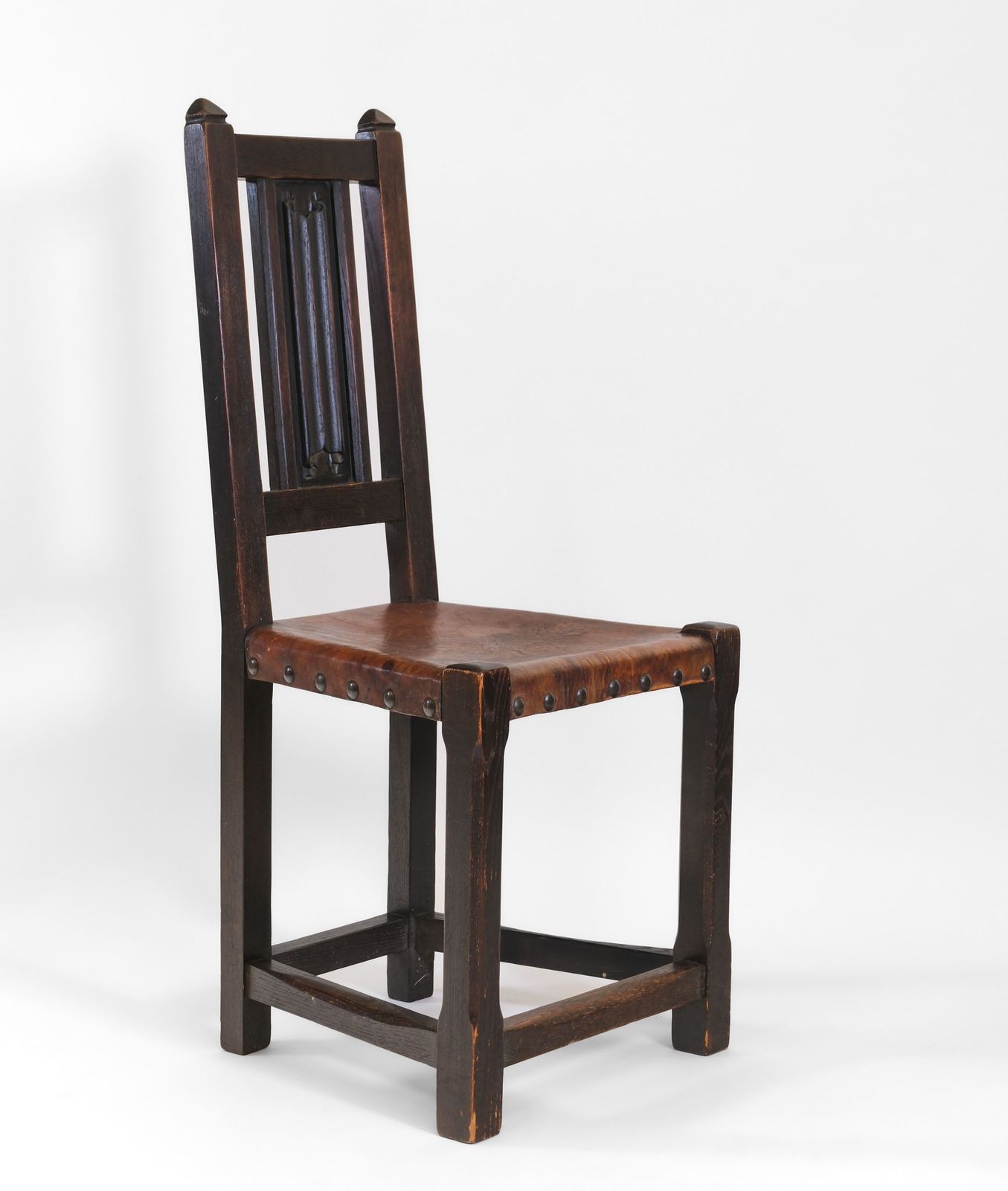845.0 Arts & Crafts Oak And Leather Arrow Head Side Chair photo