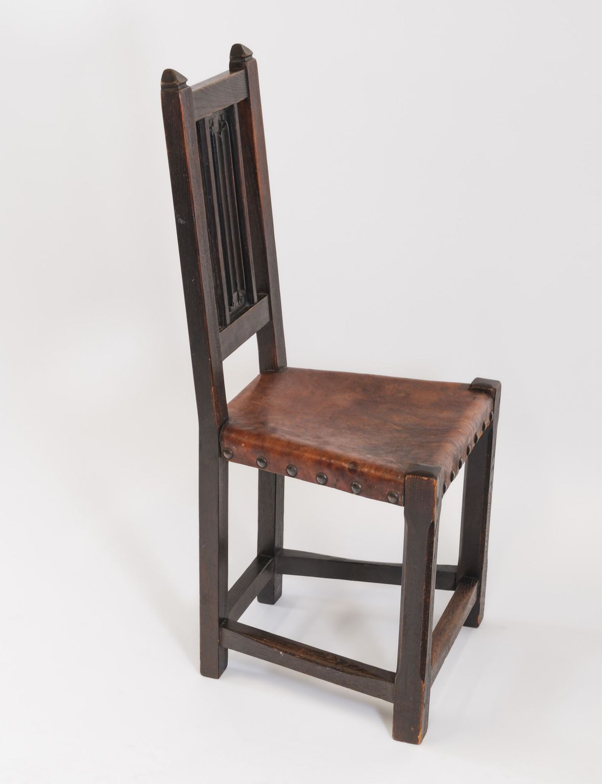 photo vinterior Arts & Crafts Oak And Leather Arrow Head Side Chair