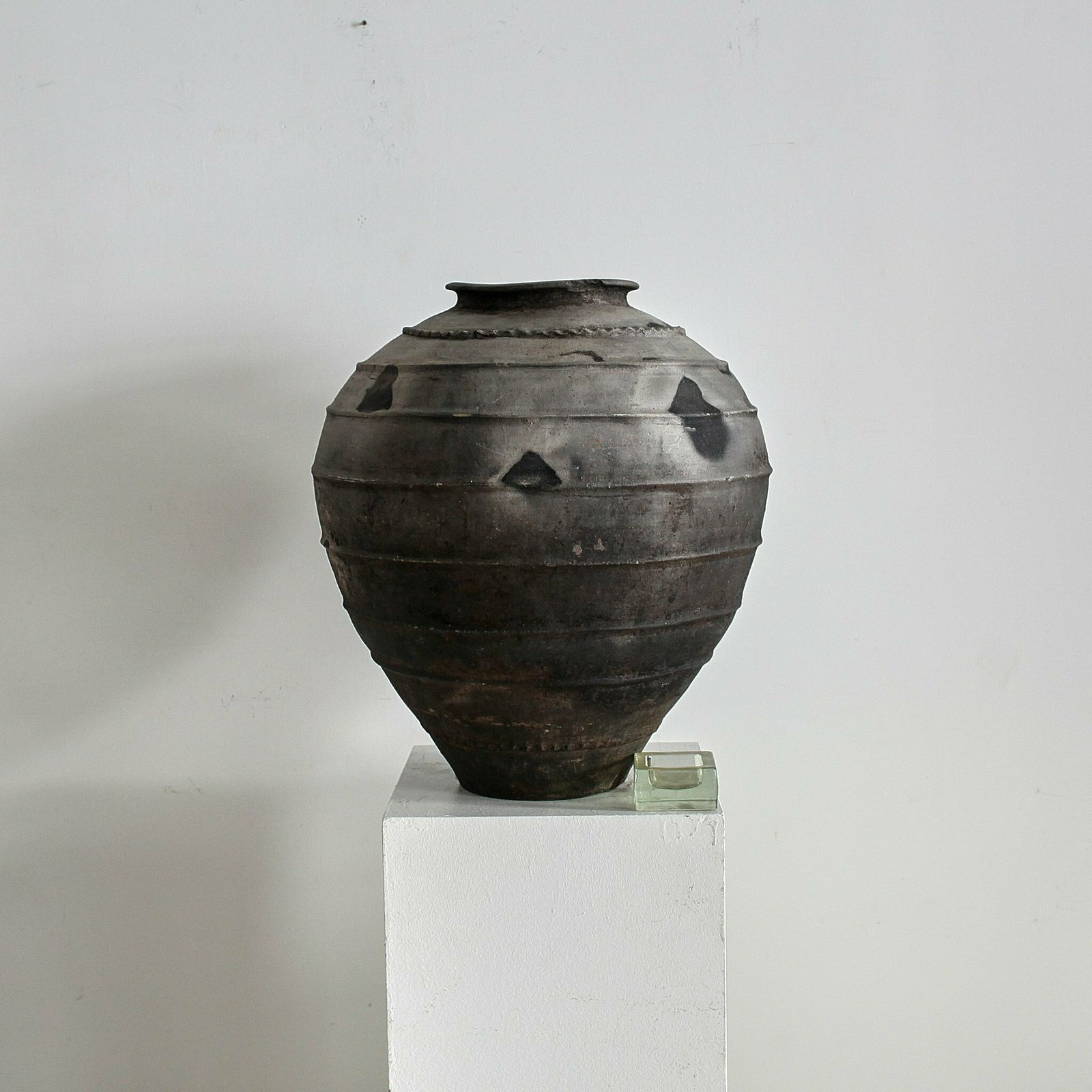 Large 19th C. Black Terracotta Portuguese Vessel photo 1012.0