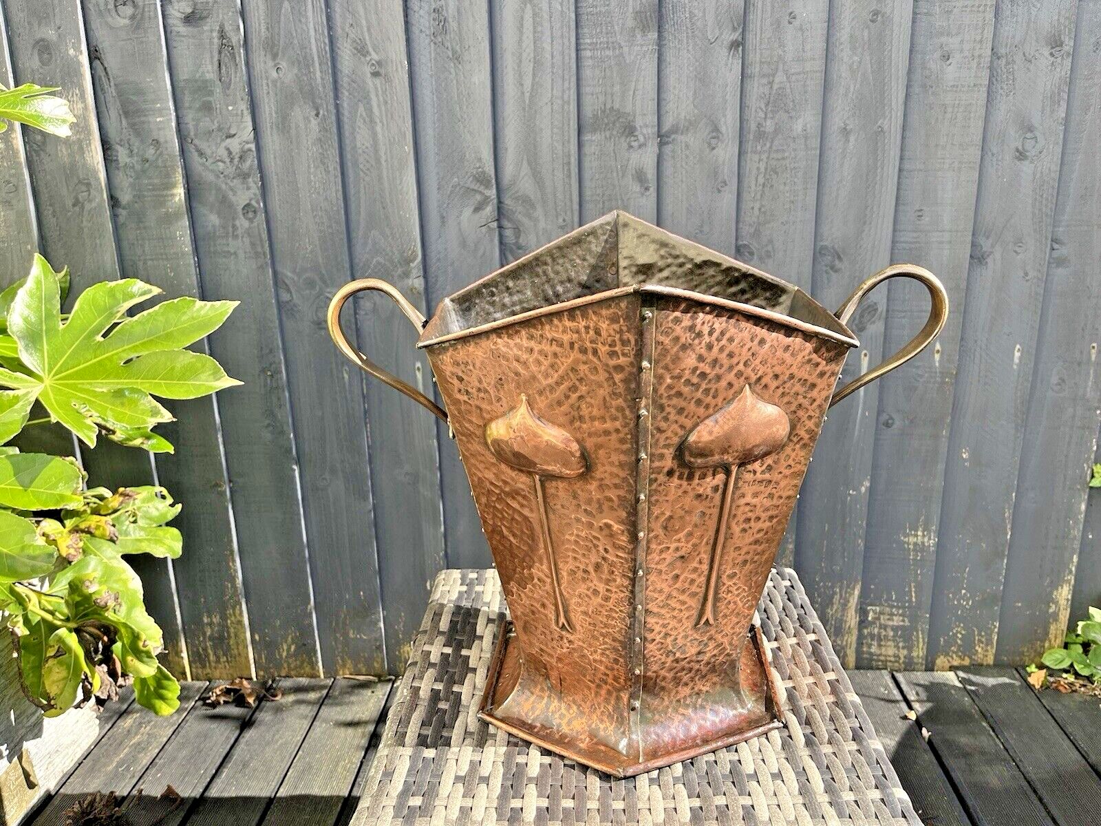 photo furniture Antique Art Nouveau Beaten Copper Brass Riveted Coal Box Scuttle Log Bucket Bin