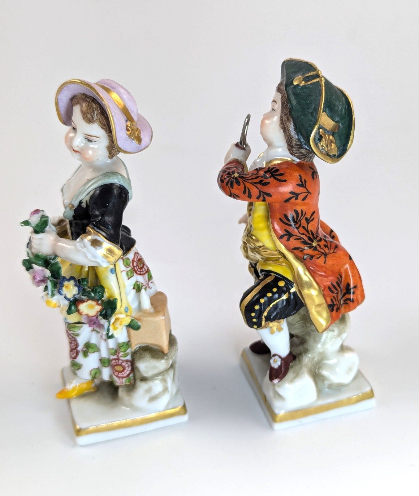 Antique Porcelain Figurines Of Farmer And Gardener, In Chelsea Style, 19th photo furniture