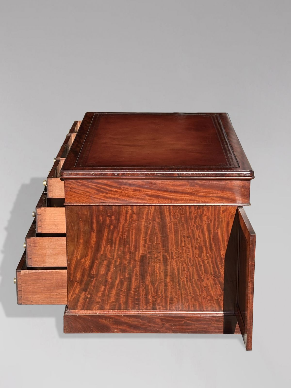 Stunning 19th Century Mahogany Partners Desk Stamped By Holland & Sons photo for sale