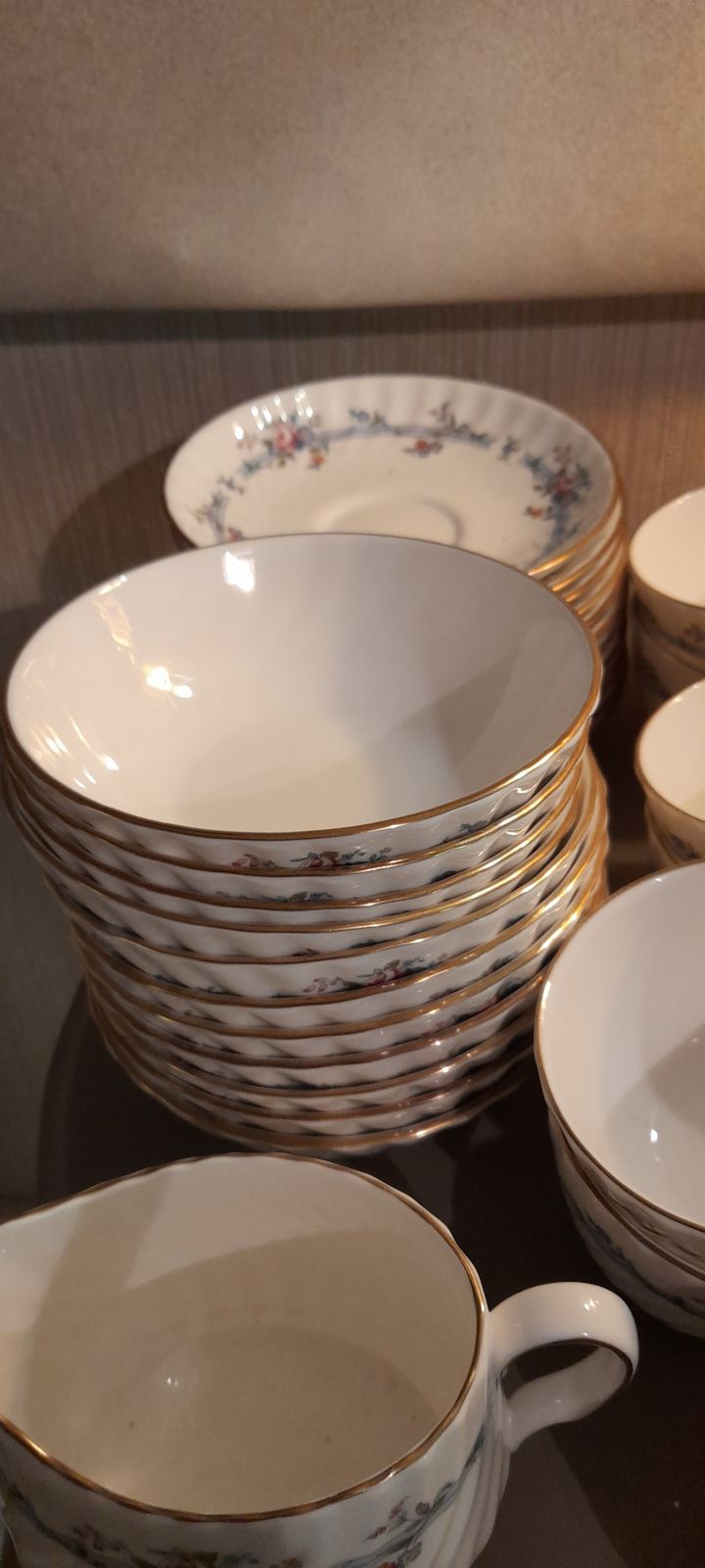 photo for sale Minton Chartwell 12 Dinner Service Plus Extras. Truly Stunning. Mint Condition