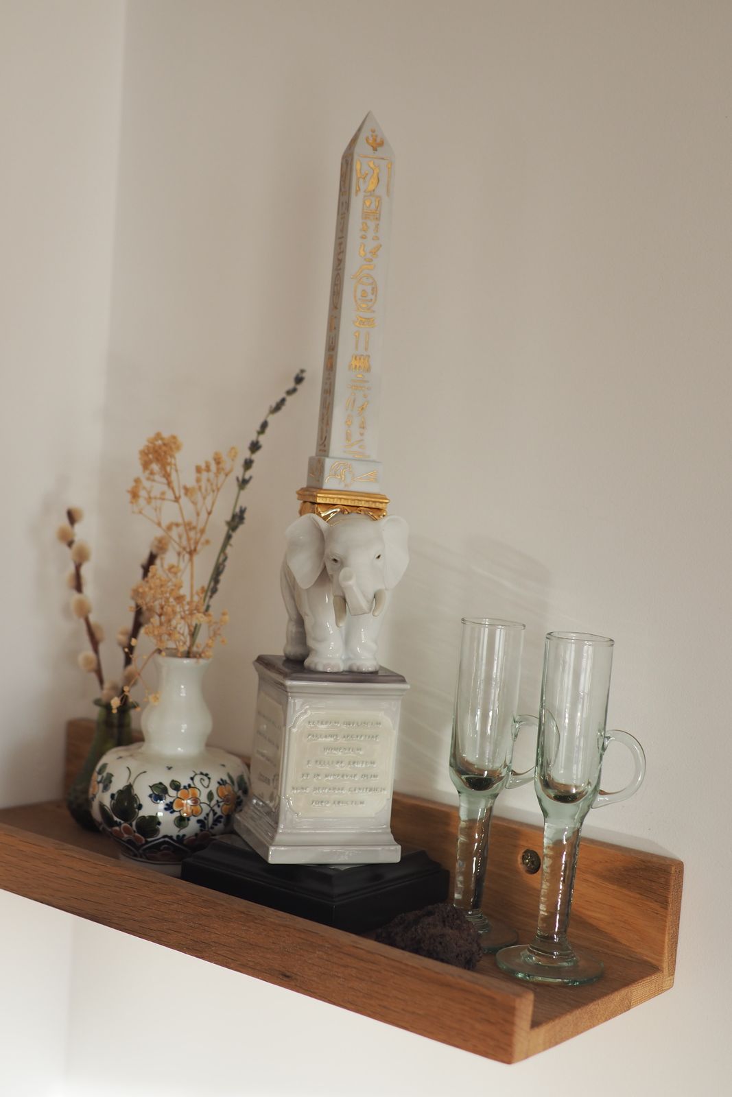 Lladro Pulcino Obelisk With Original Box And Certificate Homeware Porcelain | Retiring Product Line photo Art