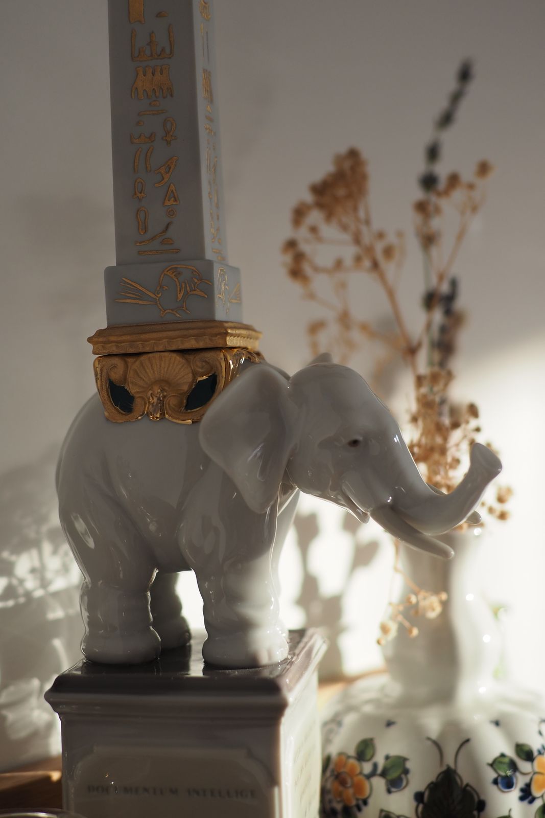 Lladro Pulcino Obelisk With Original Box And Certificate Homeware Porcelain | Retiring Product Line photo 230.0