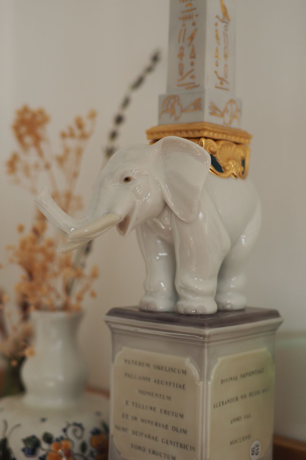 Lladro Pulcino Obelisk With Original Box And Certificate Homeware Porcelain | Retiring Product Line photo vintage