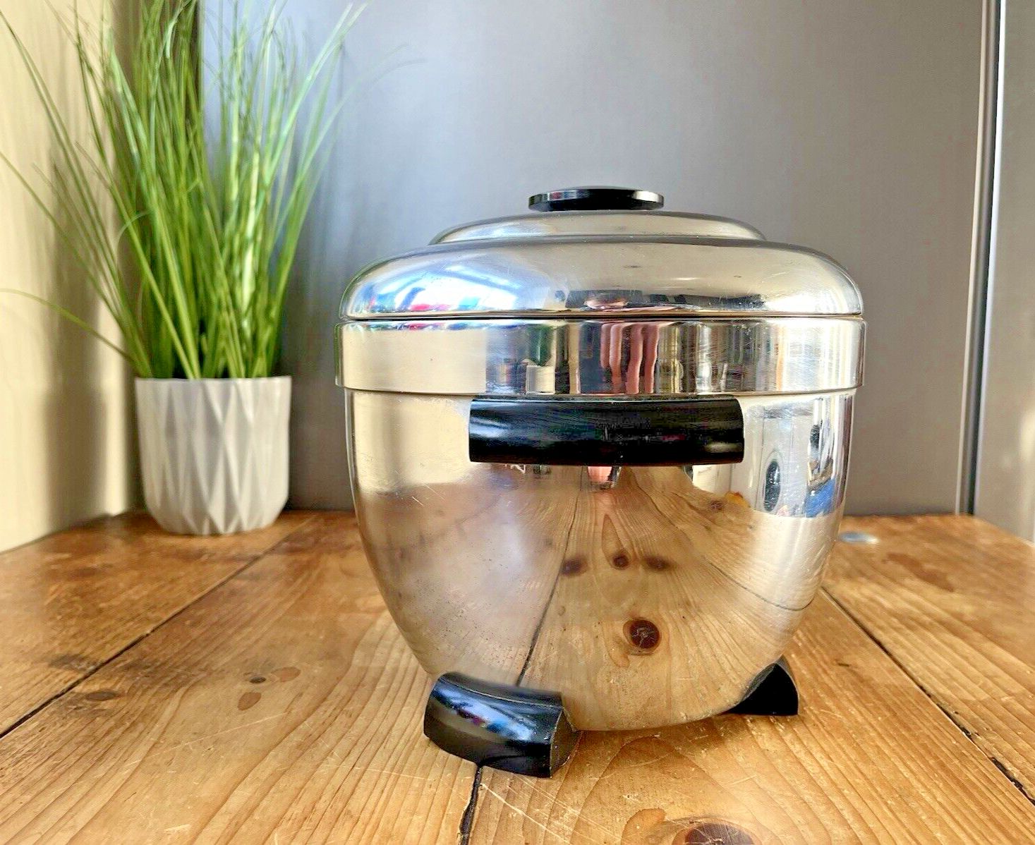 Fab Retro Thermos Model No 925 Black & Chrome Ice Bucket Cocktail Bar Display photo vinterior