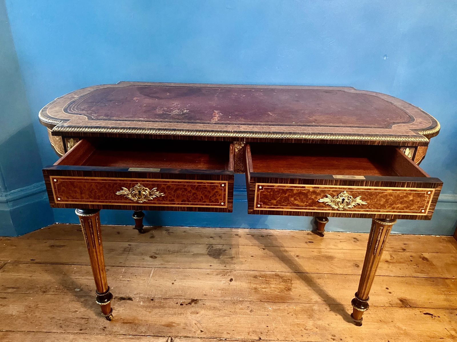 A Fine 19th Century French Style Calamander And Amboyna Ormolu Mounted Writing Desk photo for sale