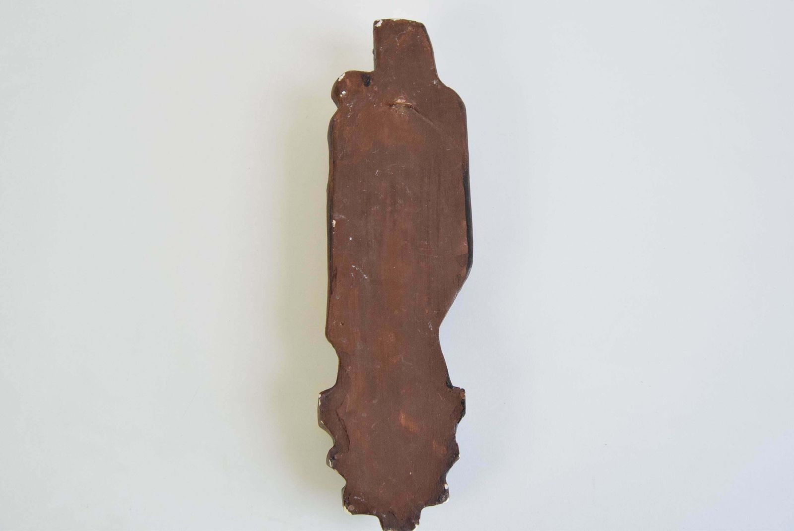 546.0 Wall Sculpture Of The Madonna And Child, Circa 1930 photo