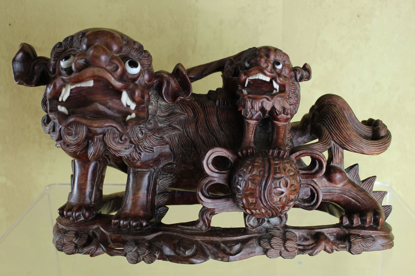 Early 20th Century Japanese Carved Dog Of Fo