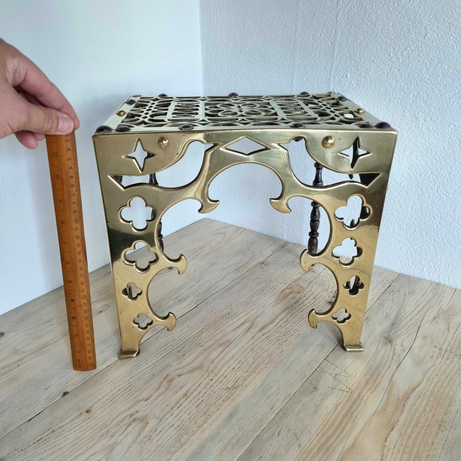 photo furniture A Beautiful And Exceptional 'Gothic Revival' Brass Footman Trivet Of Very Heavy Gauge Brass & Steel Construction.