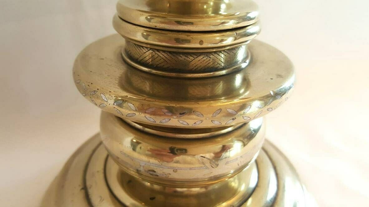 Antique Brass Vases, A Heavy Pair Of Japanese Brass Usubata Vases, Inlaid With Silver, Copper & Gold For Ikebana Flower Arranging. photo vintage