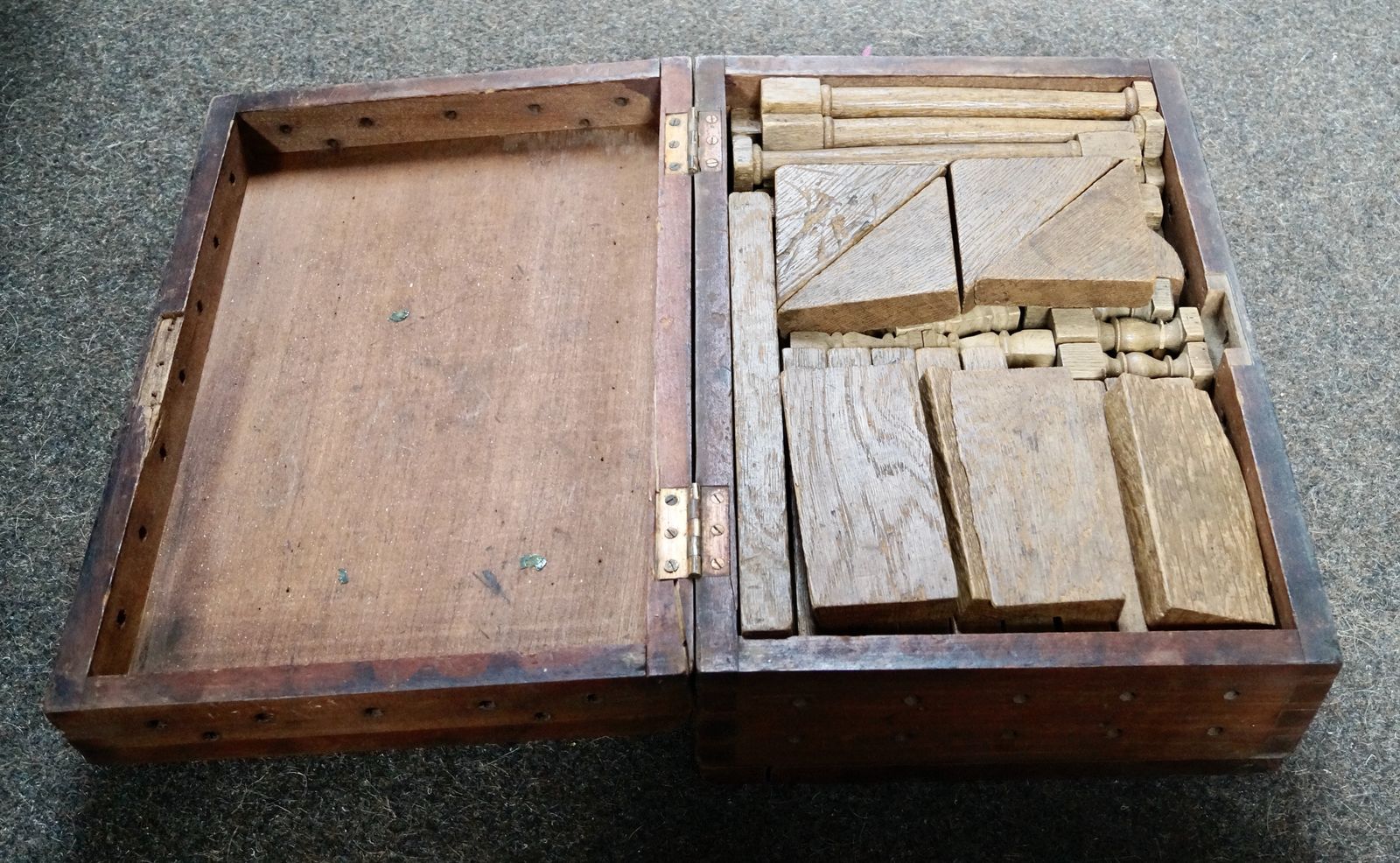Victorian Architectural Wooden Blocks In Original Box photo 295.0