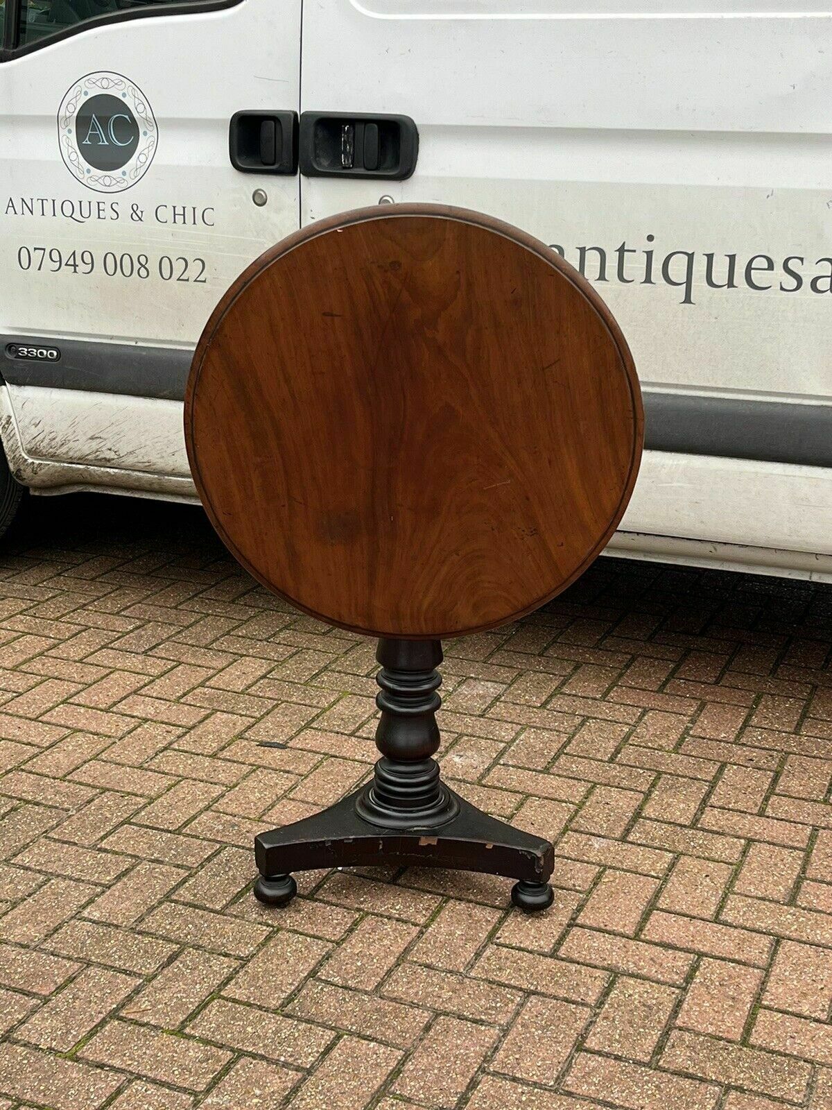 Victorian Mahogany Tilt Top Lamp Table, Side Table photo furniture