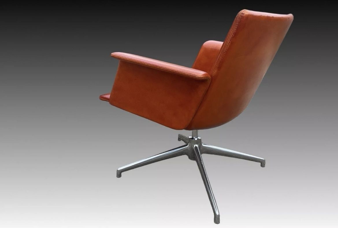 Knoll, Bauhaus Style Armchair Designed By Brunner photo vintage