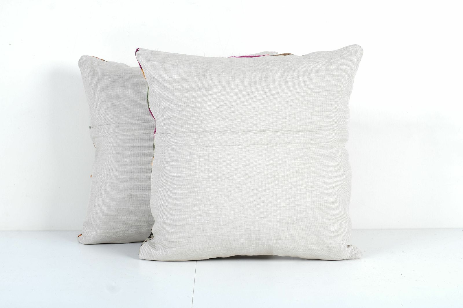 Unique Wool Patchwork Kilim Pillow, Tribal Couch Pillow, Set Of Two Decorative Turkish Kilim Pillow photo Textiles