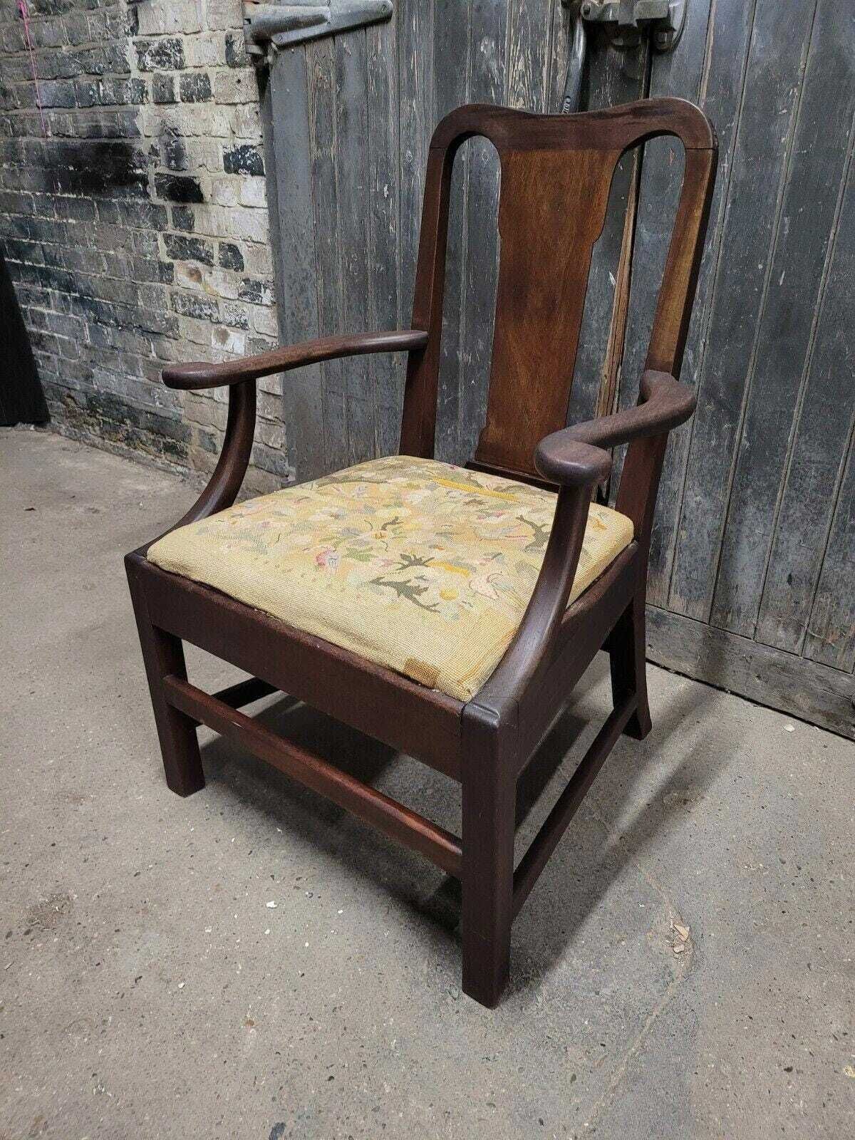 Antique 18th Century Early Georgian Elbow Chair Armchair photo vinterior
