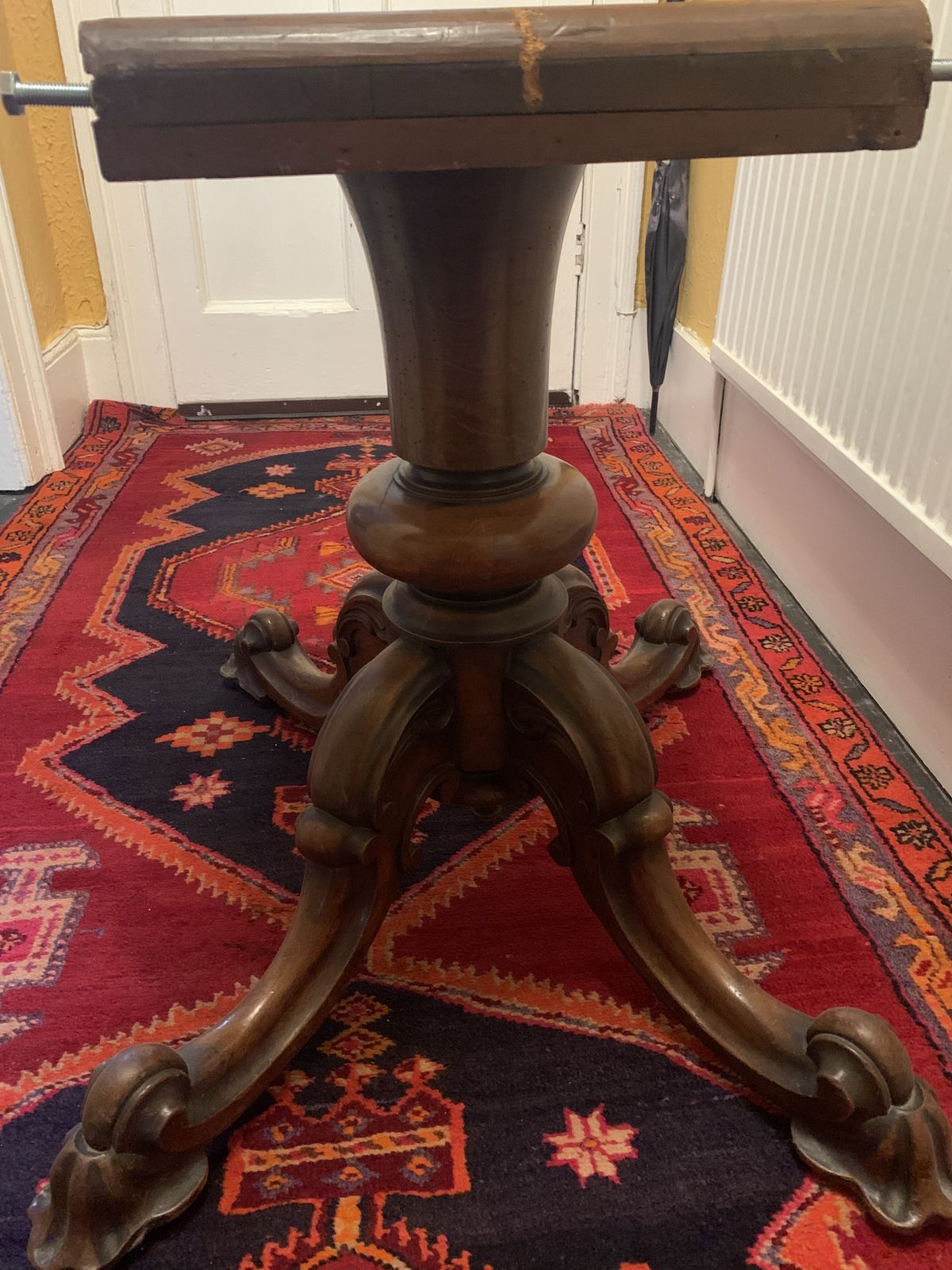 Furniture Victorian Walnut Loo /Breakfast Table photo