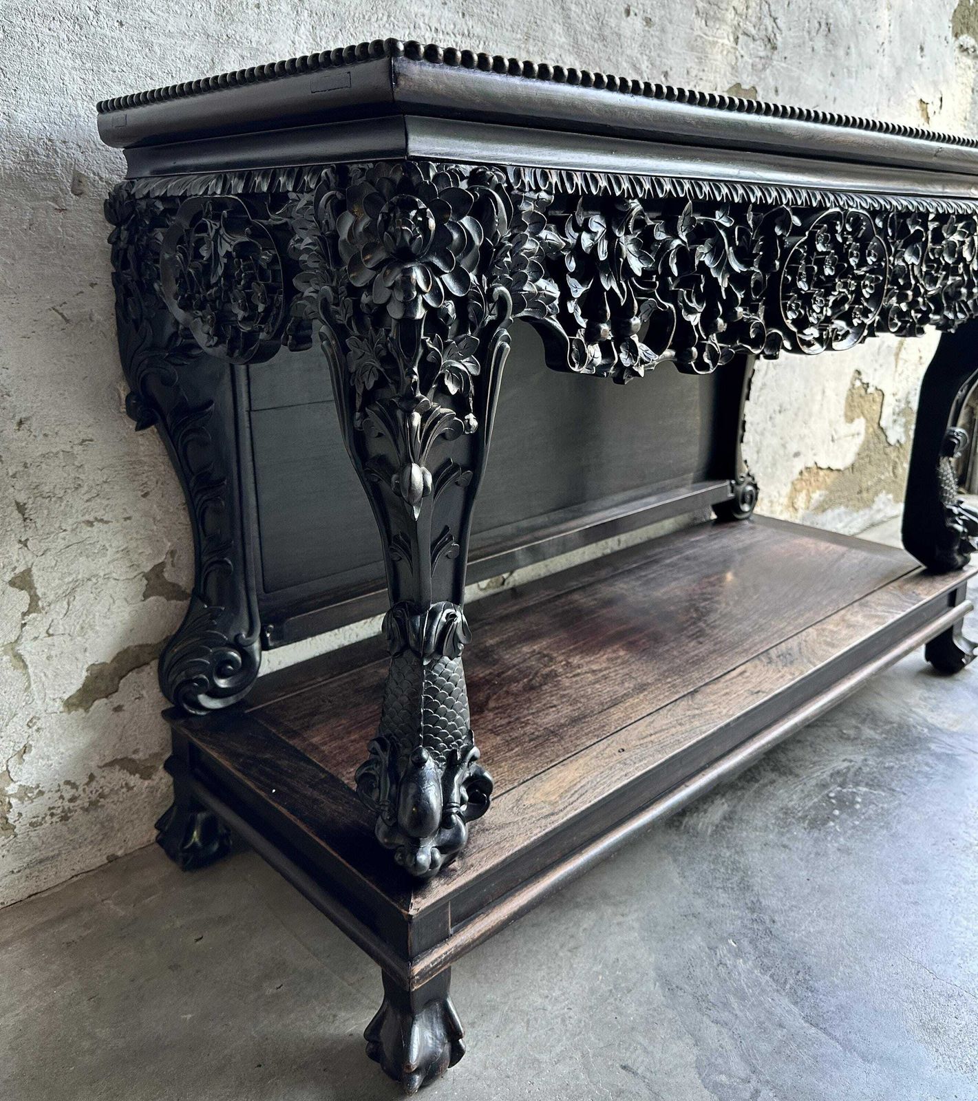Antiek 19e Eeuws Qing Dynastie Handgesneden Console, Ca. 1860, China. photo buy