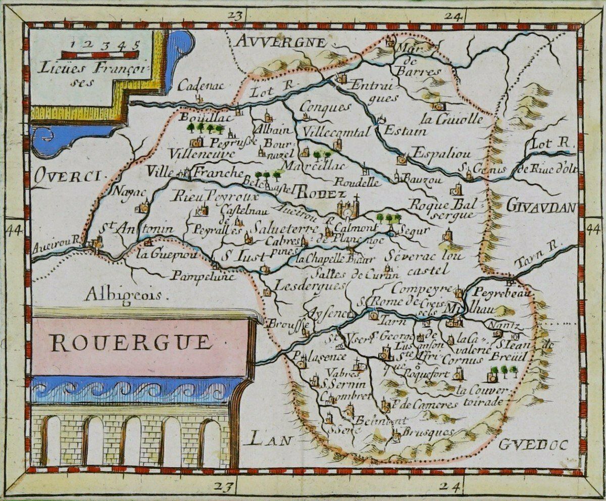 Rare Engraving Of Rouergue Accompanied By Its Coat Of Arms   Ep. End Of The 17th Century (Circa 1680) photo for sale