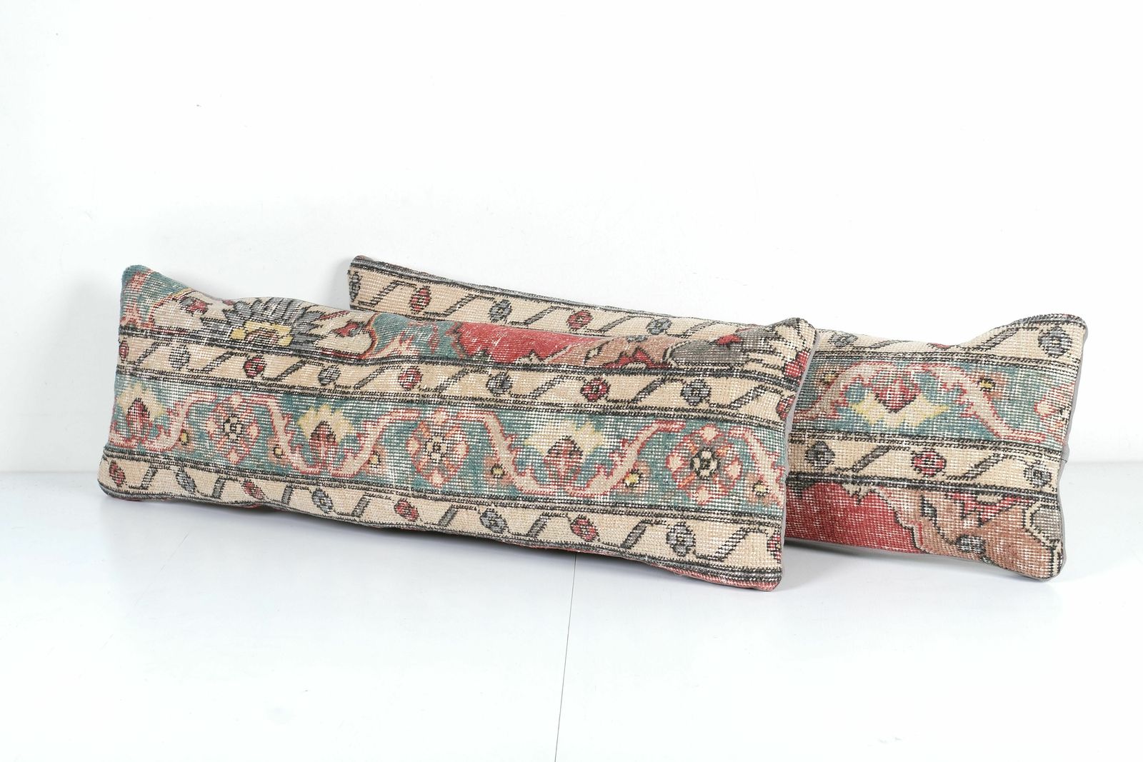 Blue Floral Turkish Oushak Rug Pillow Cover, Queen Boho Woven Bedding Carpet Pillow Cover photo 135.0
