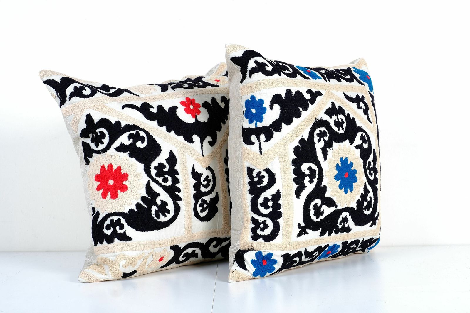 Uzbek Faded Black Suzani Cushion Cover, Set Of Two Cream Suzani Pillow Case Made From A 19th Century Textile photo Textiles