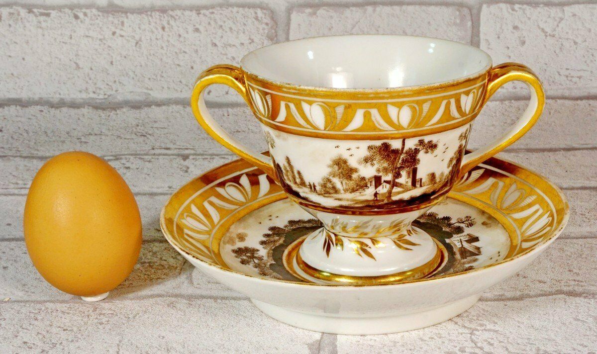 photo for sale Large Chocolate Cup And Saucer In Paris Porcelain   Late 18th Century