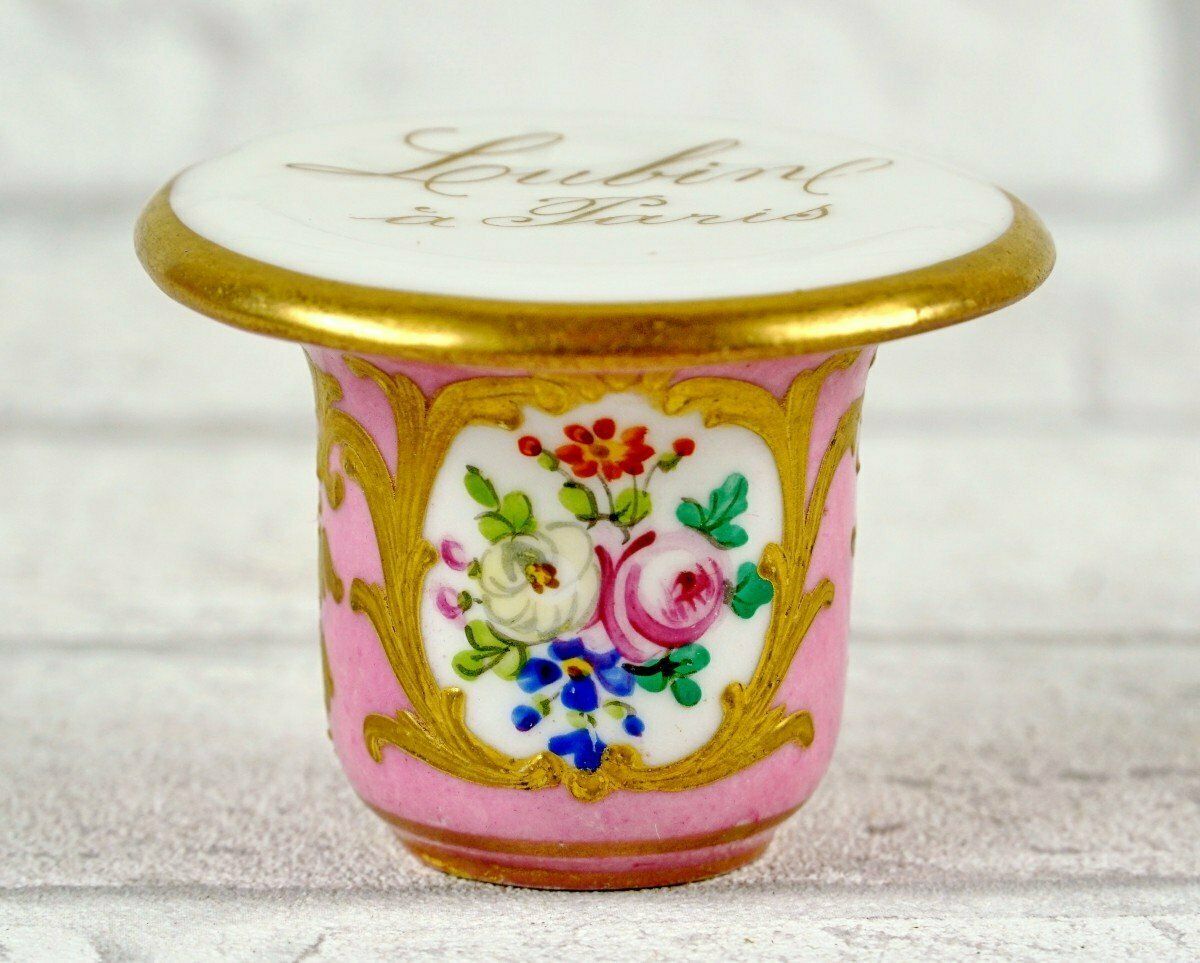 Blush Mortar In Paris Or Limoges Porcelain From The Perfumer Lubin In Paris   Ep. Mid 19th Century photo vintage