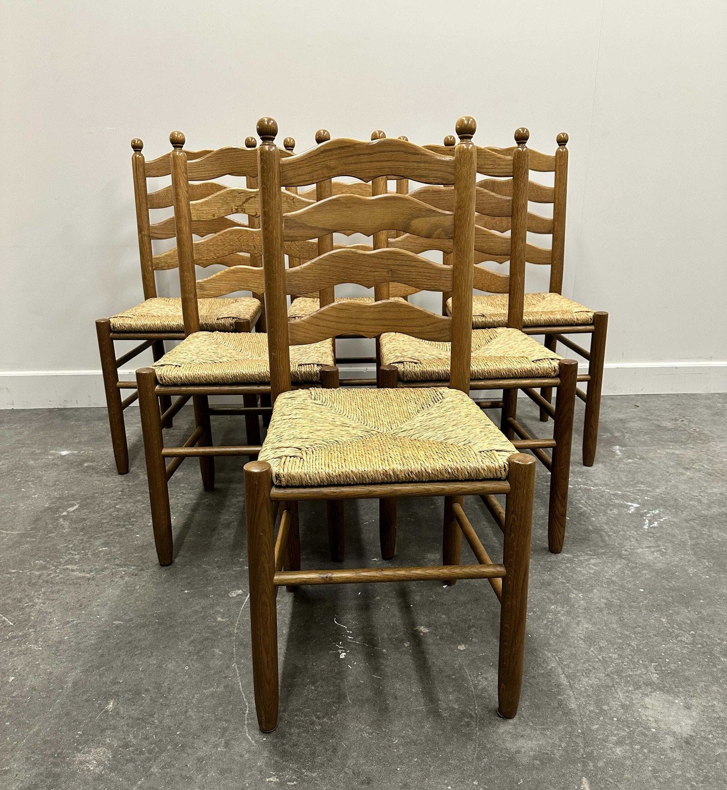 Set Van 6 Franse Provence Eiken Boerenlandse Eetkamerstoelen Met Biezen Zitting, Ca. Jaren 1970. photo buy