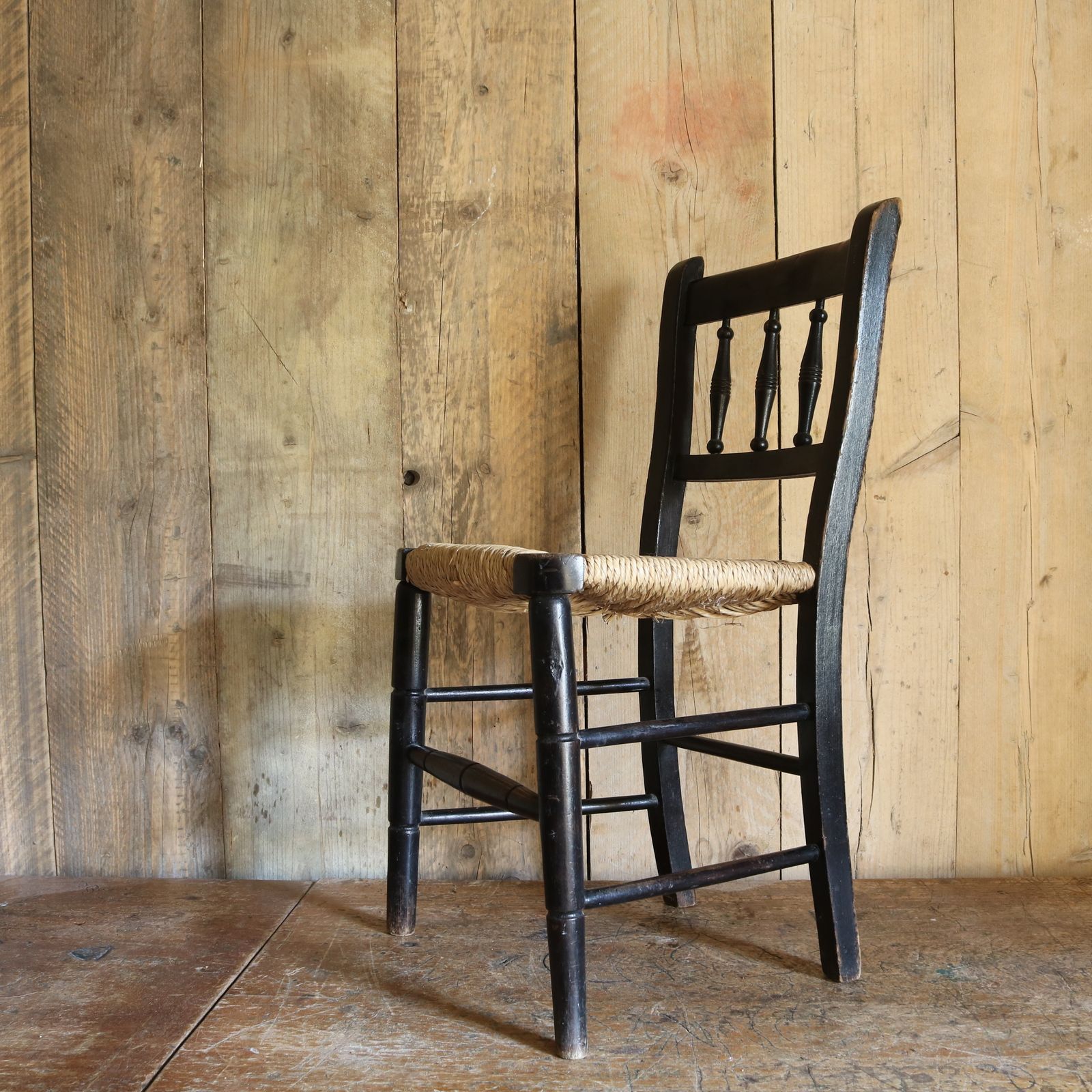 Antique Child’s Spindle Back Chair With Rush Seat   Late 1800s To Early 1900s