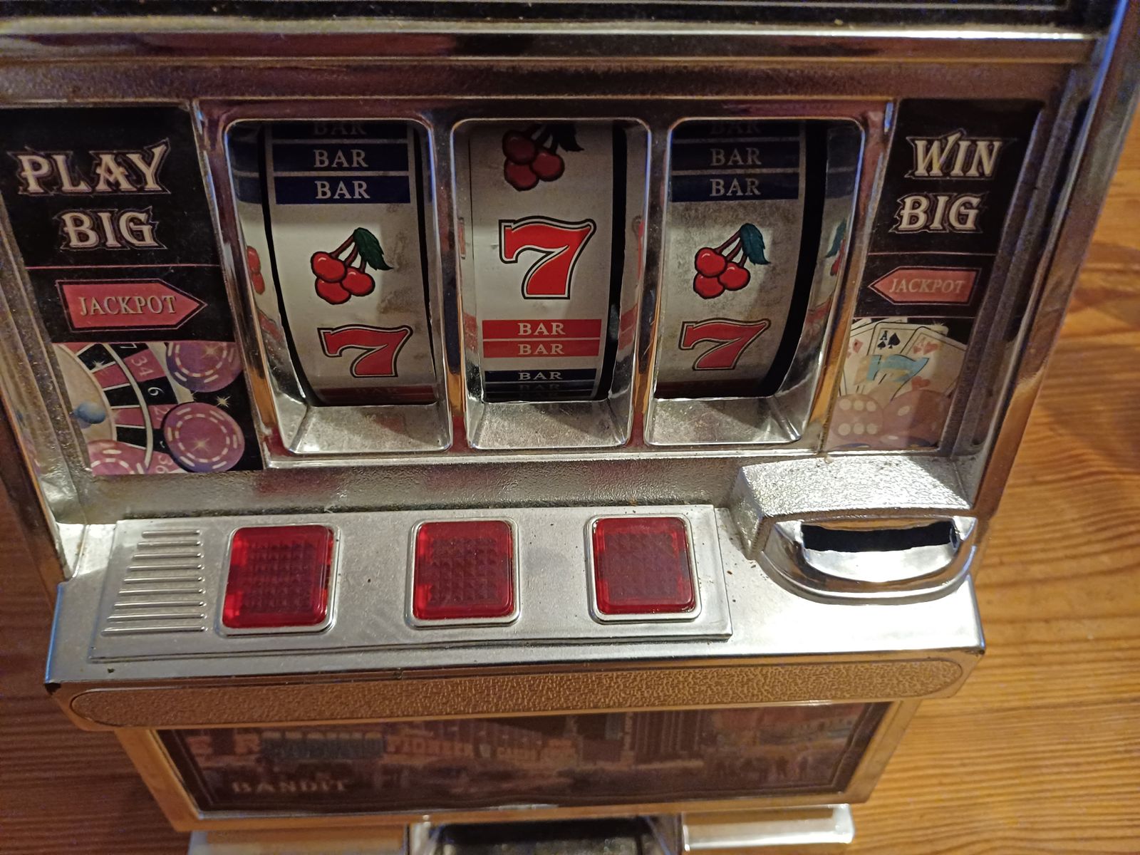 Kids Toy Jackpot Slot Machine, 1980s photo vinterior