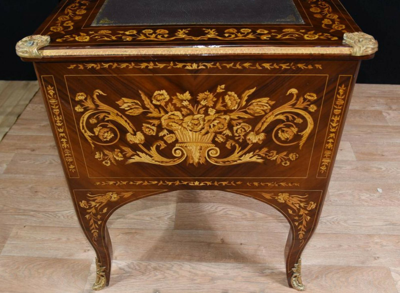 photo furniture French Desk   Louis XV Knee Hole Writing Table Bureau