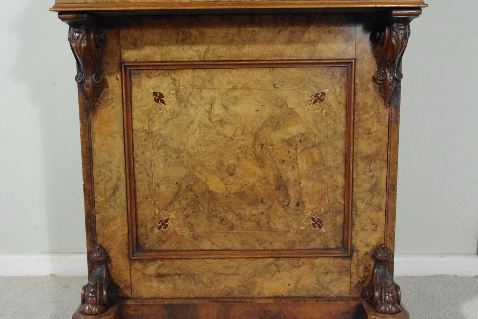 photo vinterior Victorian Burr Walnut Davenport