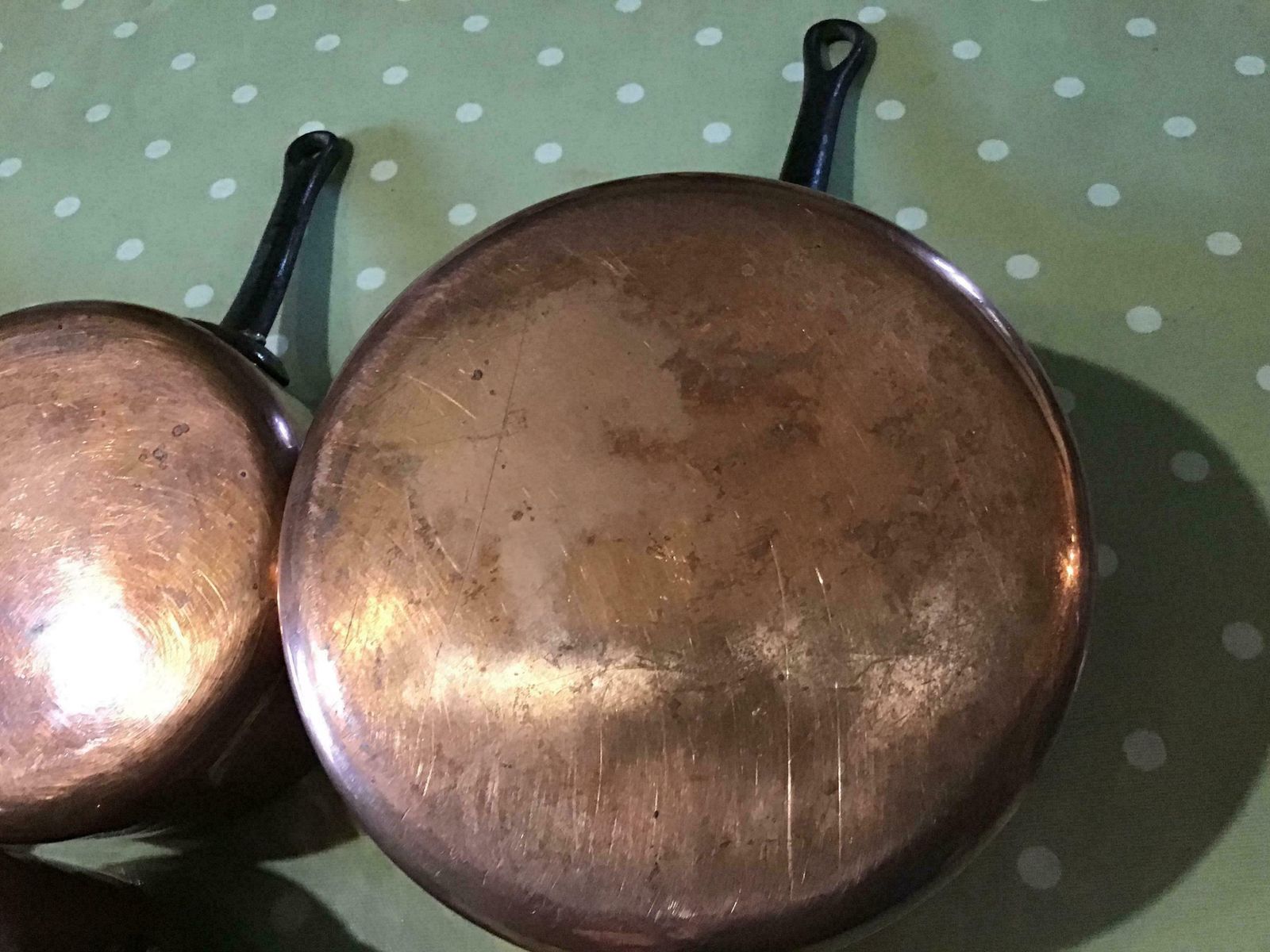 4 Copper Hammered Pans Stamped French Pots And Pans, Made In France, Country Kitchen, photo vintage