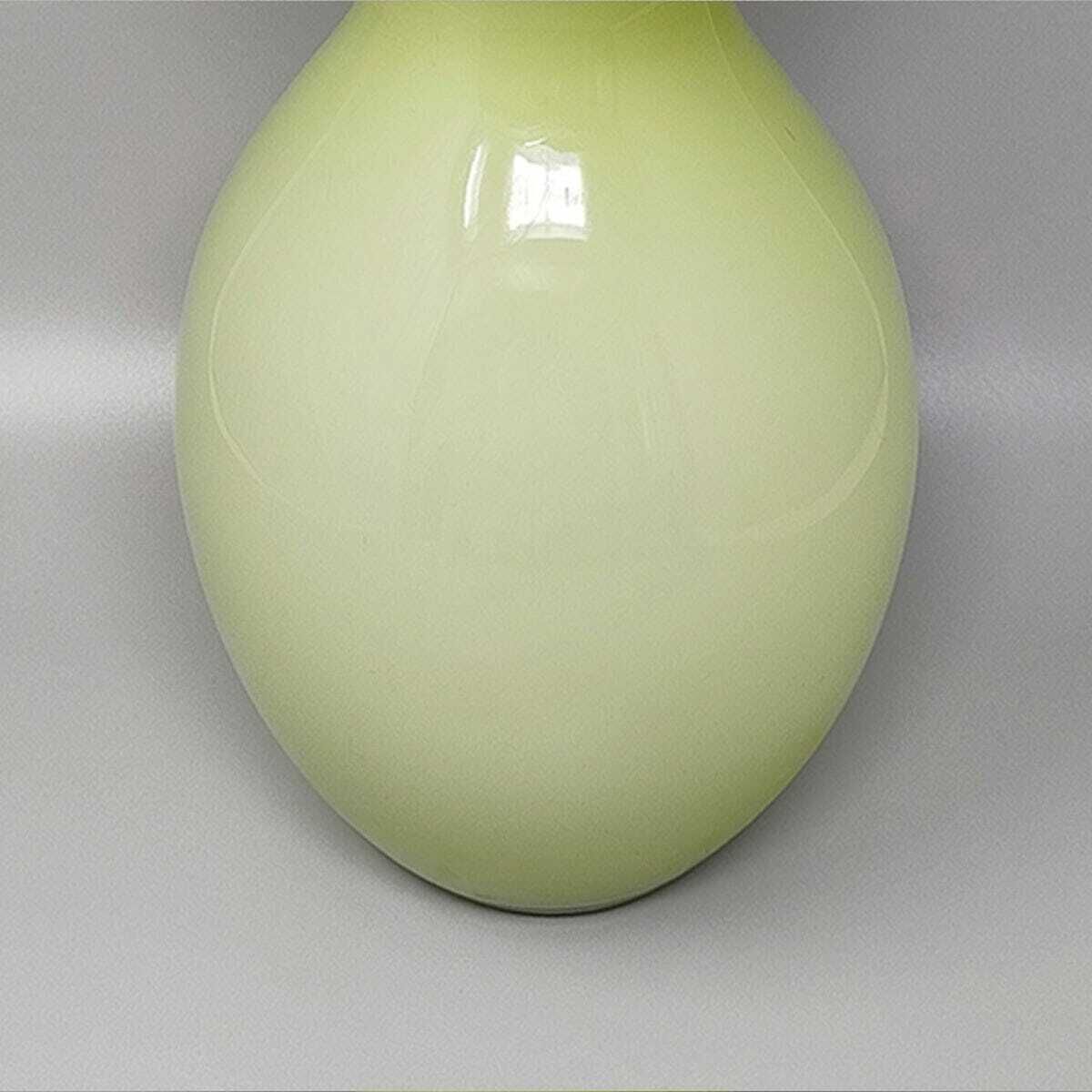 1970s Astonishing Space Age Green Vase In Murano Glass. Made In Italy photo vinterior