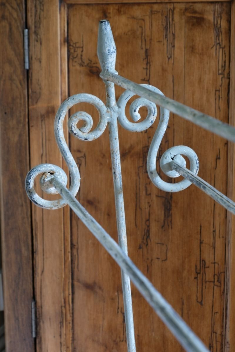Wrought Iron & Painted Towel Rail With Scroll Ends photo Home Decor