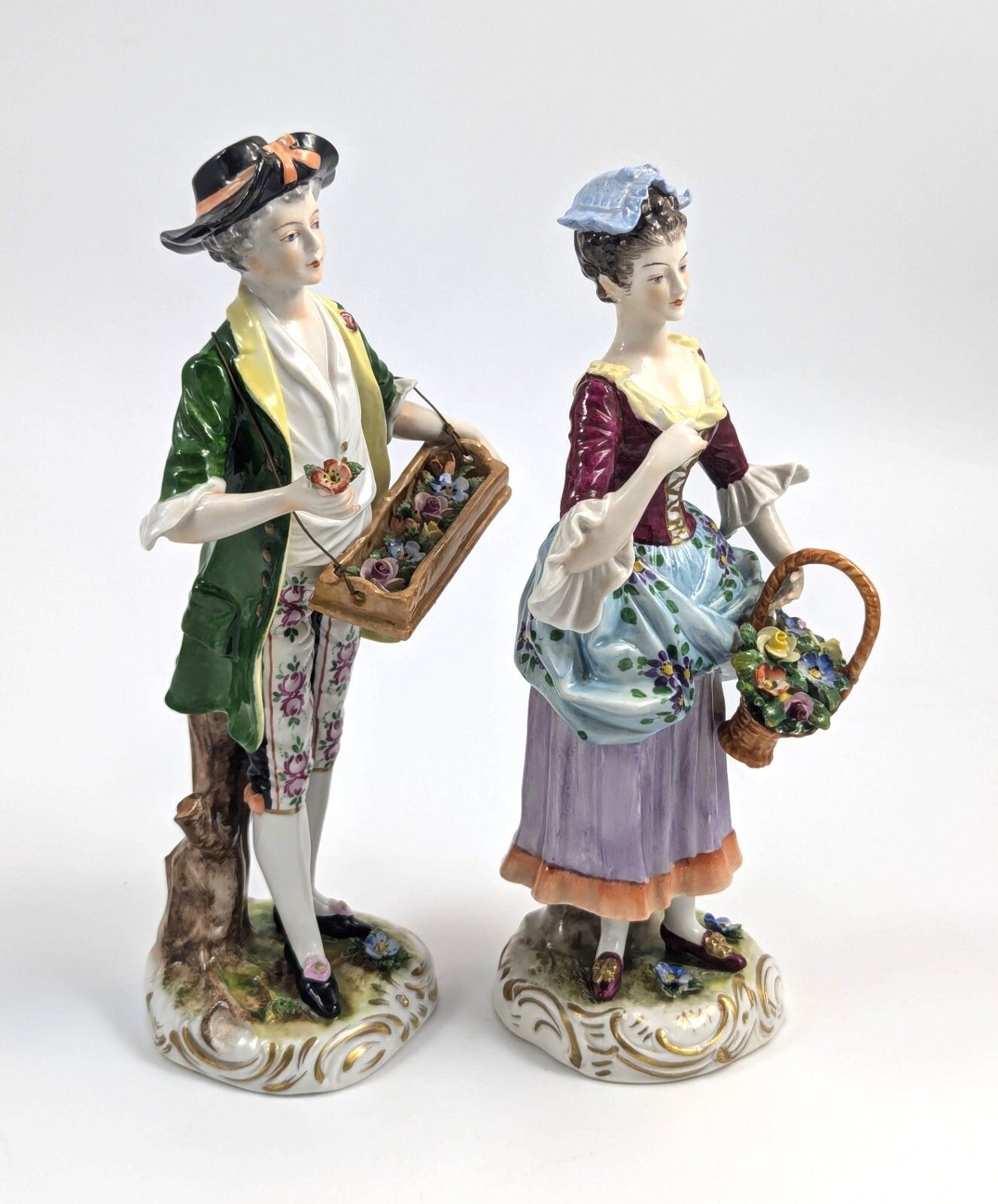 Porcelain Figurines Of Flower Sellers By Volkstedt, Germany photo vinterior