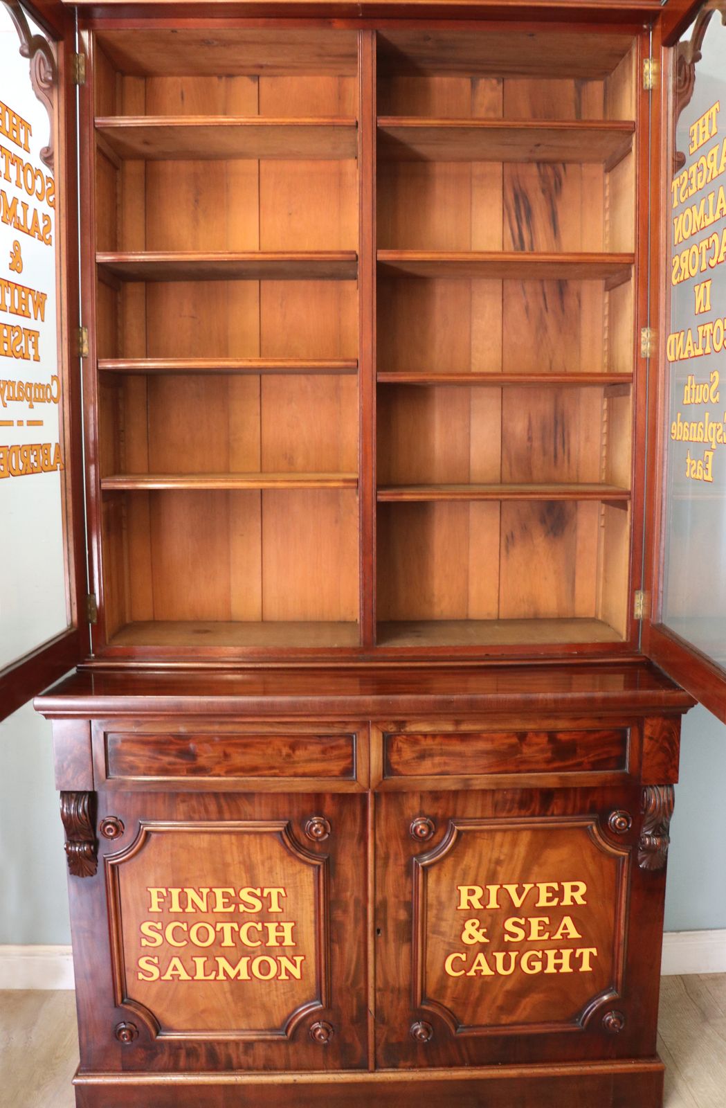 For The Fishermen And Culinary Enthusiasts! A Superb, Top Quality Victorian Mahogany Display Cabinet. photo Furniture