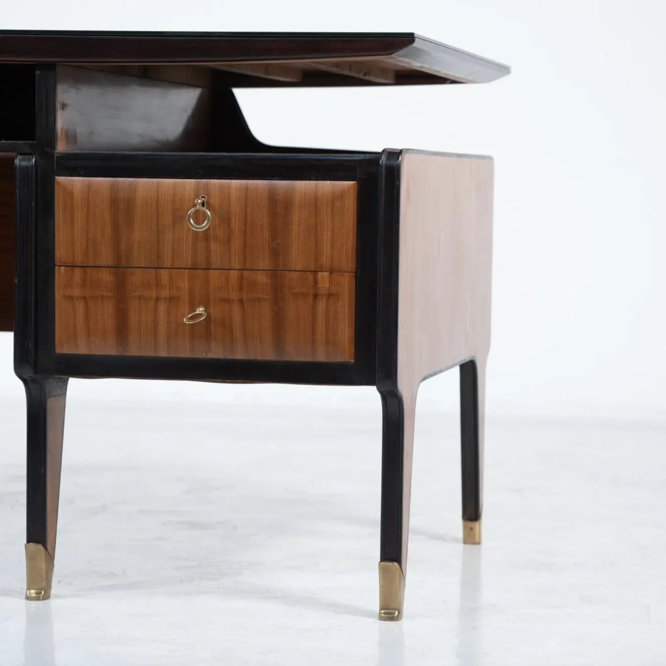 Mid Century Modern Desk By Vittorio Dassi, Italy, 1950s photo for sale