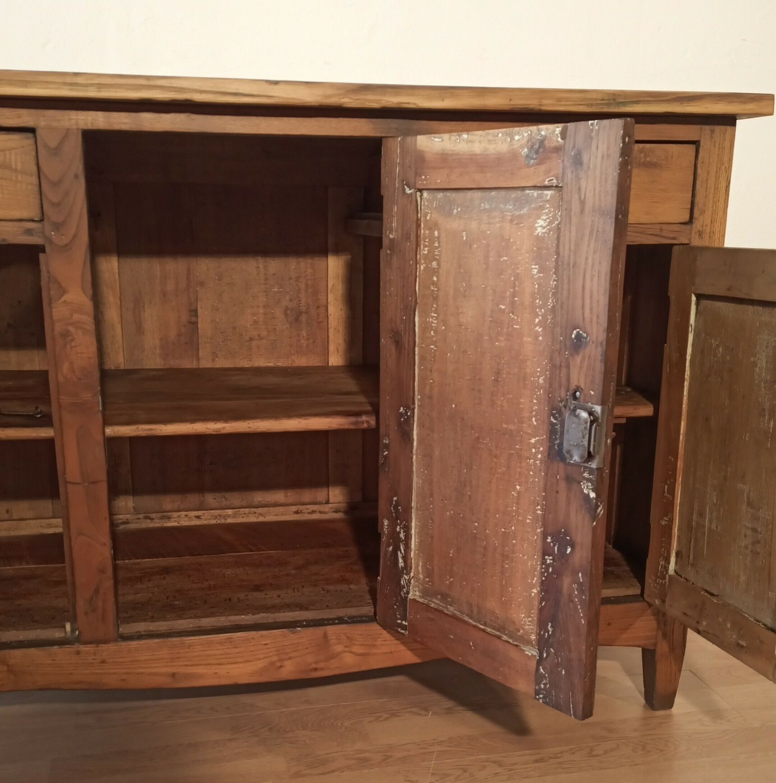 Country Pine Dresser Base, South Of Italy, Late XIX° Century photo vinterior