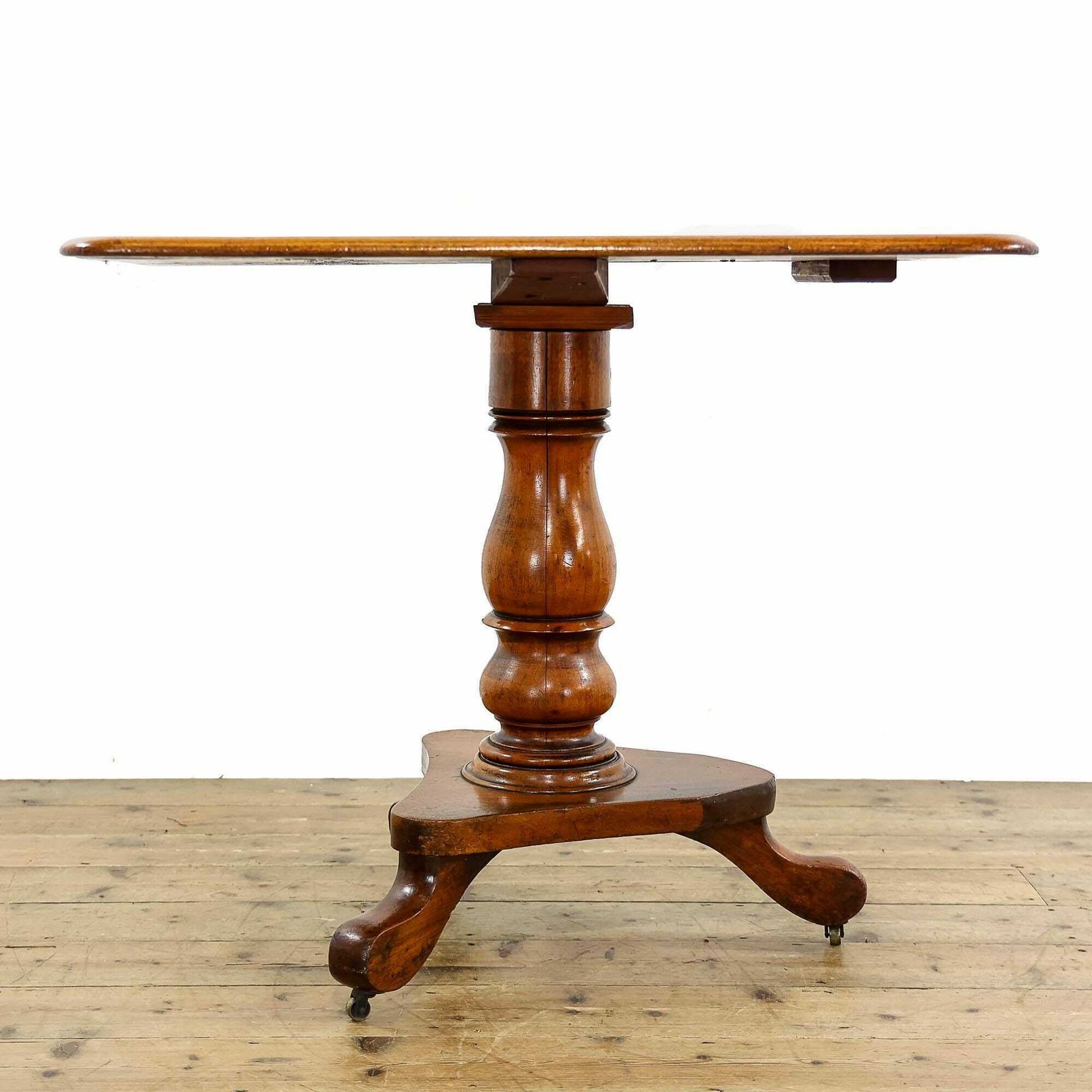 Antique Victorian Mahogany Side Table | Antique Table | Antique Oak Table | Side Table | Antique Furniture (M 5683) photo furniture