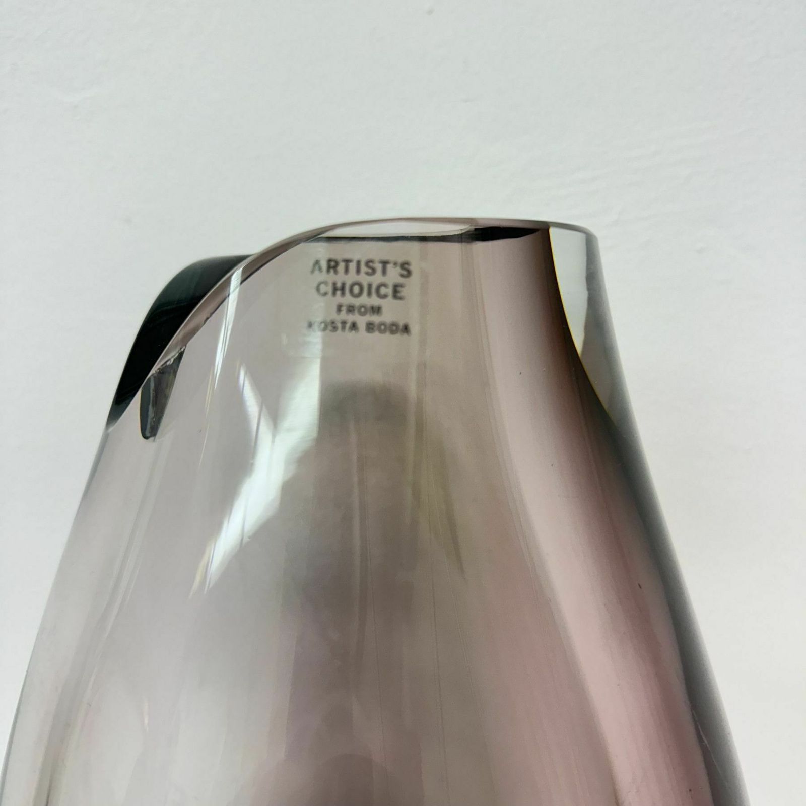 photo furniture Kosta Boda Art Glass Vase 'Opus' Göran Wärff, 2006