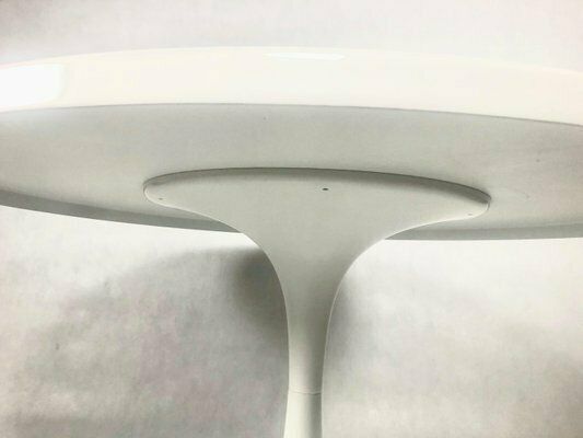 German Tulip Dining Table In The Style Of Saarinen, 1960s photo Furniture