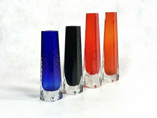 Sommerso Glass Vases From Veb Kunstglas Wasungen, 1970s, Set Of 4 photo Home Decor