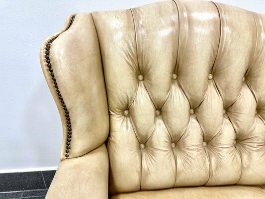 Chesterfield Style Leather Two Seater Sofa And Armchairs, 1980s, Set Of 3 photo Furniture